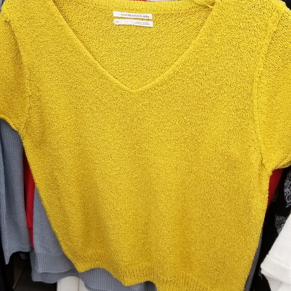 New Anthropologie Valentina Marigold Short Sleeves Sweater Vneck Knit Top - Picture 2 of 5